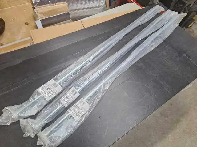 Closet rod 64840219424641120