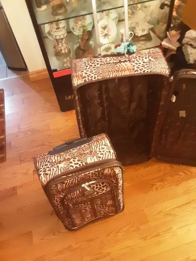 luggages , View more