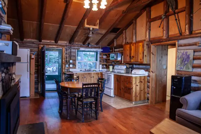 Hodge Podge Lodge Rental Cottage in Ontario in Canada - Image 11
