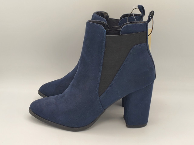 Ladies Boots blue & black size 8 brand new / bottes pour femmes dans Autre  à Ouest de l’Île