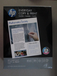 pkg of HP Everyday copy and print paper (500 sheets)