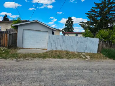 Single Garage detached with garage remote/ opener: Space is clean, locked, unheated, easy access fro...