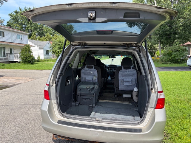 HONDA ODYSSEY LX 2006 — 319 000 KM — TRÈS BIEN ENTRETENUE — MÉCA — photo 5