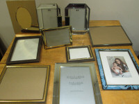Lot of small picture frames