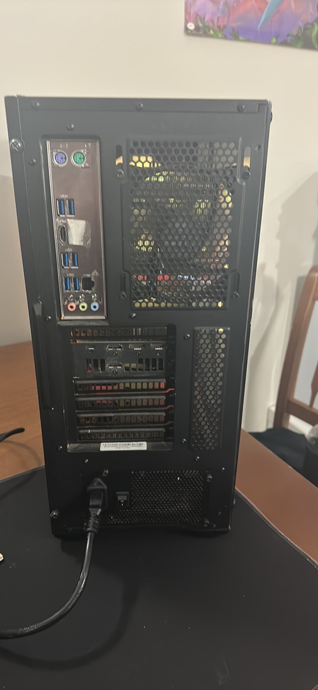 Gaming PC for sale the full set up specs on a picture 5 Desktop Computers Winnipeg Kijiji