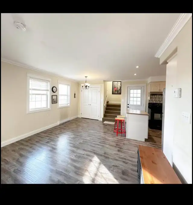 Downtown town house for rent in Long Term Rentals in Charlottetown - Image 8