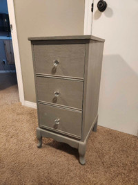 Small cabinet or end table 