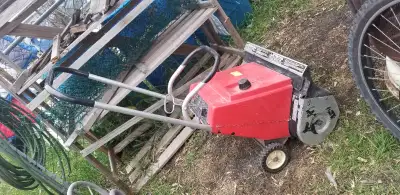 Used Toro S-200 Snow blower Forsale, View more