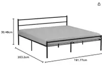 Metal Platform Bed Frame with Headboard and Footboard / Premium