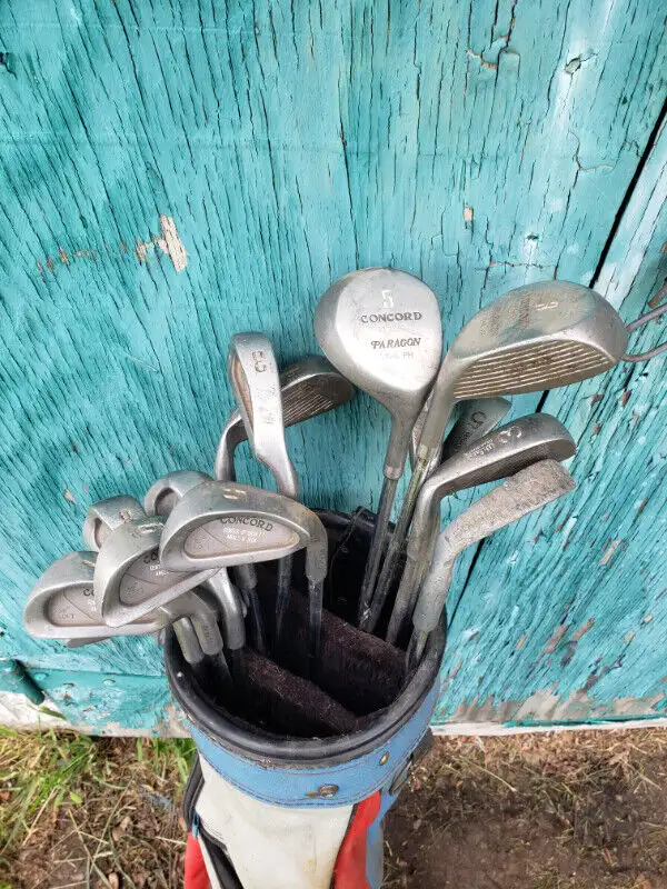 14 Used Golf clubs with Golf bag in Golf in Edmonton - Image 5