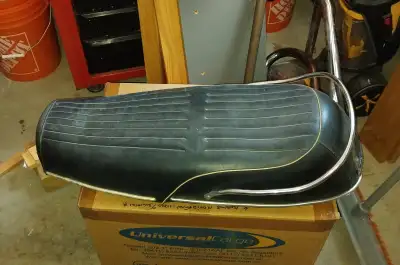 In good condition for age. Pan has no rust