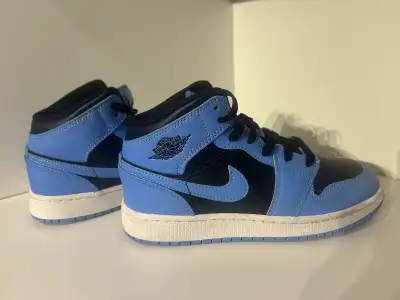 Nike Air Jordan Youth 4, View more