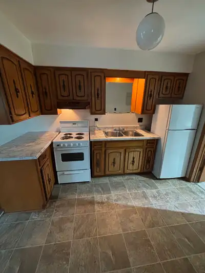 MOUNT FOREST, 1 bedroom apartment