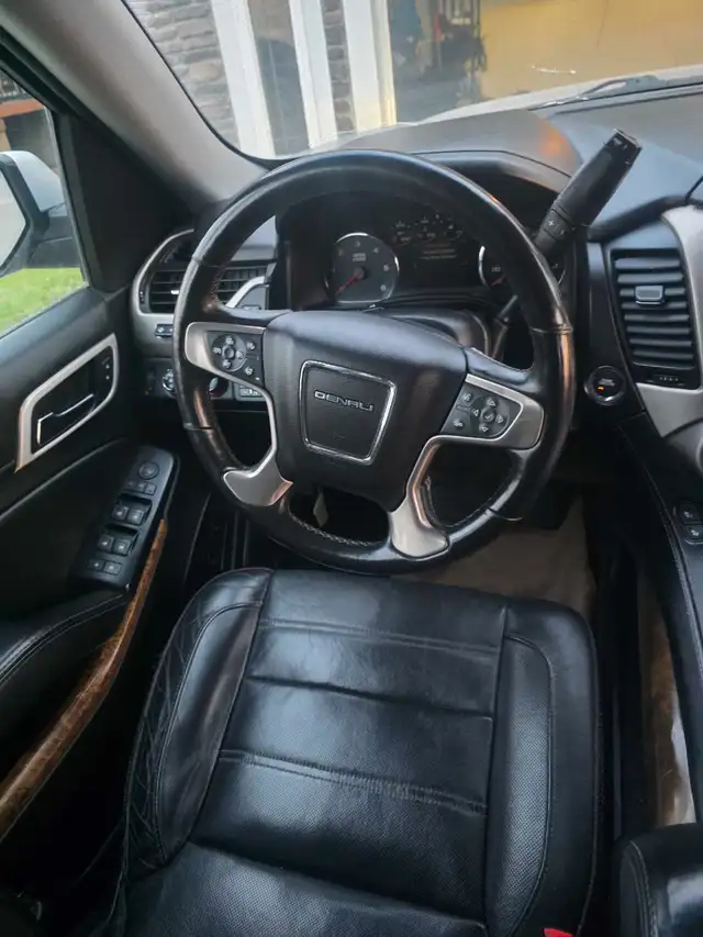 GMC Yukon585559346408345605