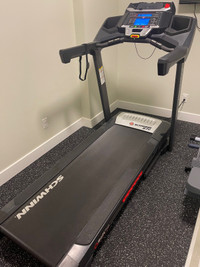 Schwinn 870 Treadmill