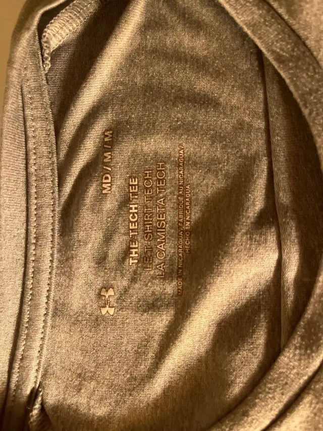 Tech tee Under Armour62854392462465122