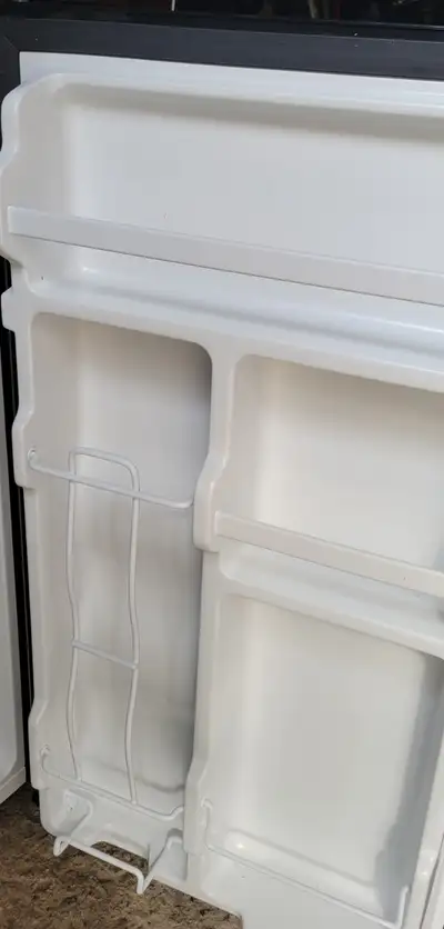 Mini Fridge, Danby, Excellent condition with small freezer.