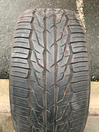 1 X single 245/35/20 95W M+S Toyo Extensa HPII with 90% tread