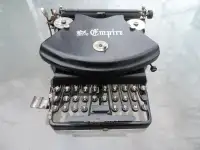 Machine à écrire «THE EMPIRE» (1904-1908) Antique Très Rare