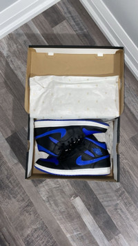 Nike Air Jordan 1 Mid Size 11