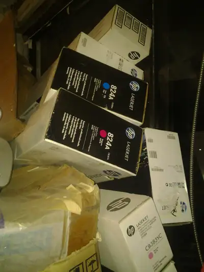 HP (824A) Magenta Toner Cartridge CB383A cb382a cb381a 100+new h, View more