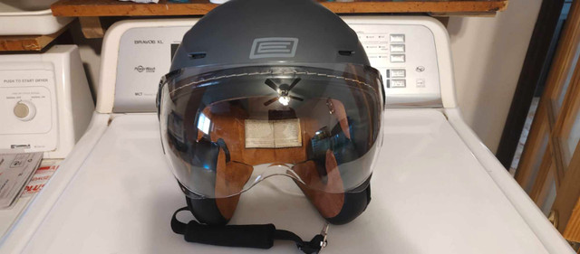 Origine Torrino Half Face Motorcycle Helmet dans Pièces et accessoires pour motos  à Ville de Montréal