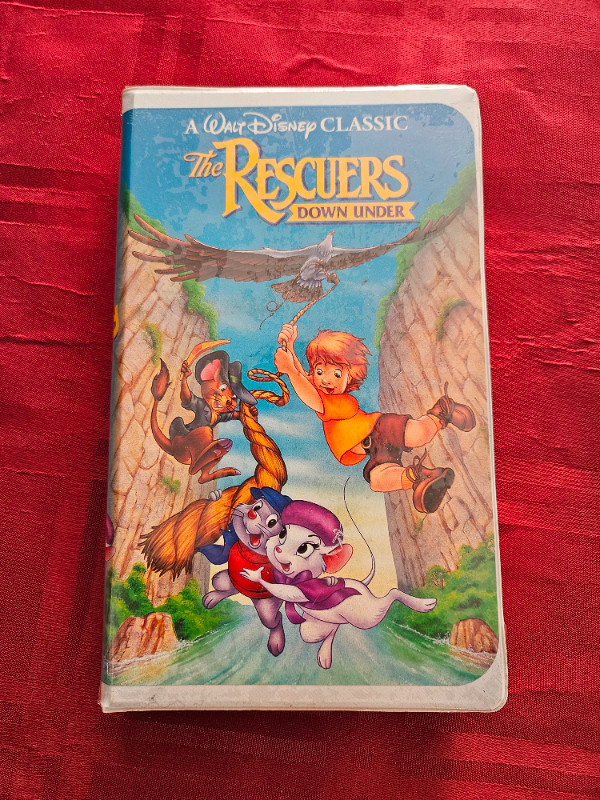 Disneys Rescuers Down Under Vhs New Sealed in CDs, DVDs & Blu-ray in Cambridge