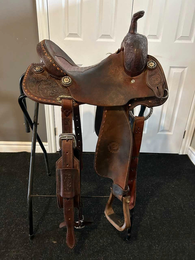14" Jeff Smith Barrel Saddle in Horses & Ponies for Rehoming in Leamington