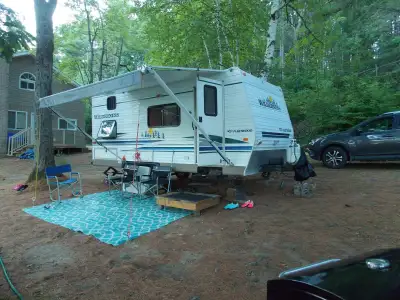 Come check out this amazing travel trailer; solid, well built, in excellent condition. Built for bac...