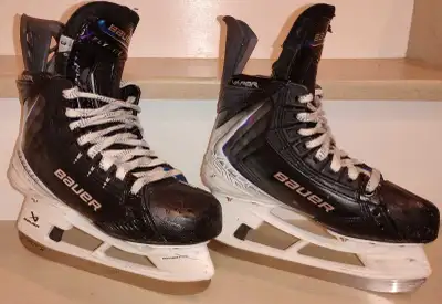 Bauer FLYLITE skates junior, View more