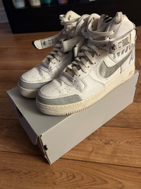 Nike Air Forces White and Grey