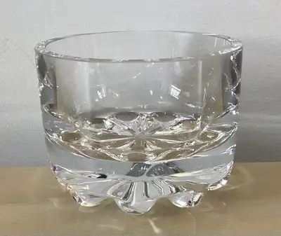 Gorgeous Clear Heavy Solid Lead Crystal Bowl VTG, View more