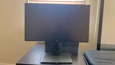 Dell U2417H Monitor, View more