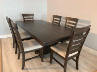Brand New Solid Wood Kitchen Table & Chairs.  Never used w/ stor
