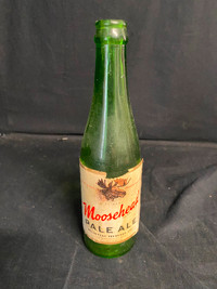 Green Moosehead Pale Ale Bottle
