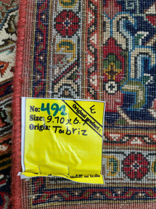 Persian rug Tabriz in Other in Markham / York Region - Image 2