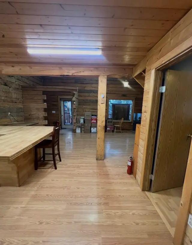 Cabin for rent in Long Term Rentals in Whitehorse - Image 8