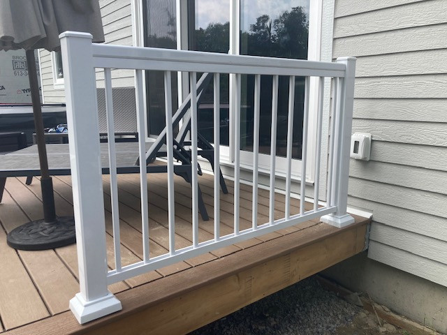Metal Deck Railing System for Sale $700 OBO in Decks & Fences in Brockville - Image 2