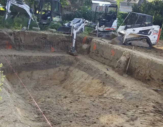 AJ Demolition, Excavation & Waterproofing Pros. in Excavation, Demolition & Waterproofing in City of Toronto - Image 9