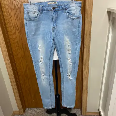 Women’s size 7 distressed jeans , View more