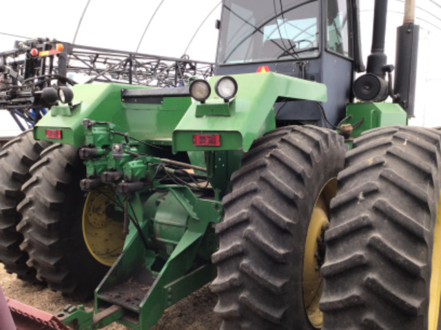 JD 8570 in Farming Equipment in Swift Current - Image 2