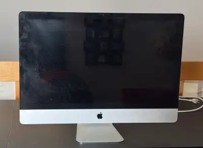 iMac 27’’ (2010), View more