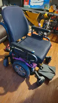 Quantum edge 2.0 Electric Wheelchair