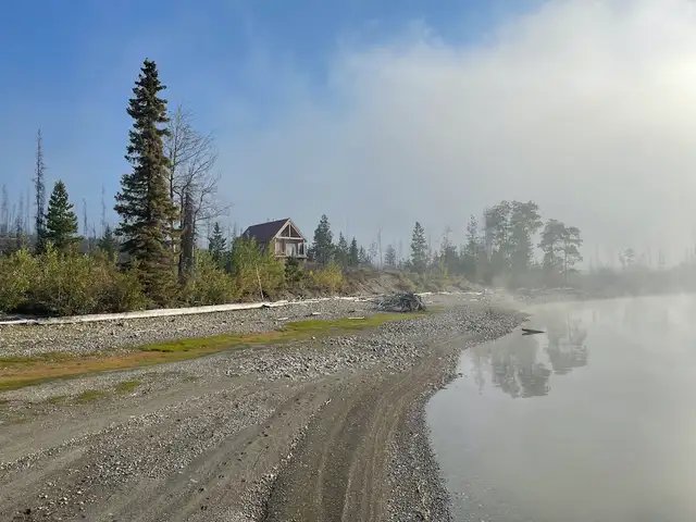 Wilderness Cabin on the lake for sale in Houses for Sale in Kitimat - Image 9