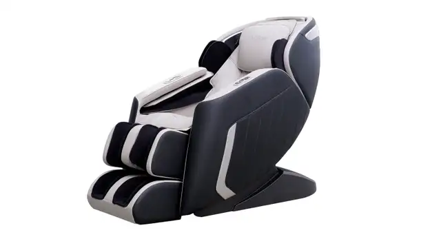 } LUXOR HEALTH B Series Massage Chair    (GREAT CHAIR AND OFFER) in Chairs & Recliners in Mission - Image 5