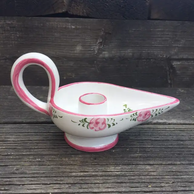 Vintage Portuguese Vestal Pottery Chamberstick (EUC)628543938251551223