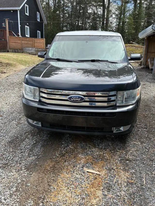 FORD FLEX 2010521238968009369604