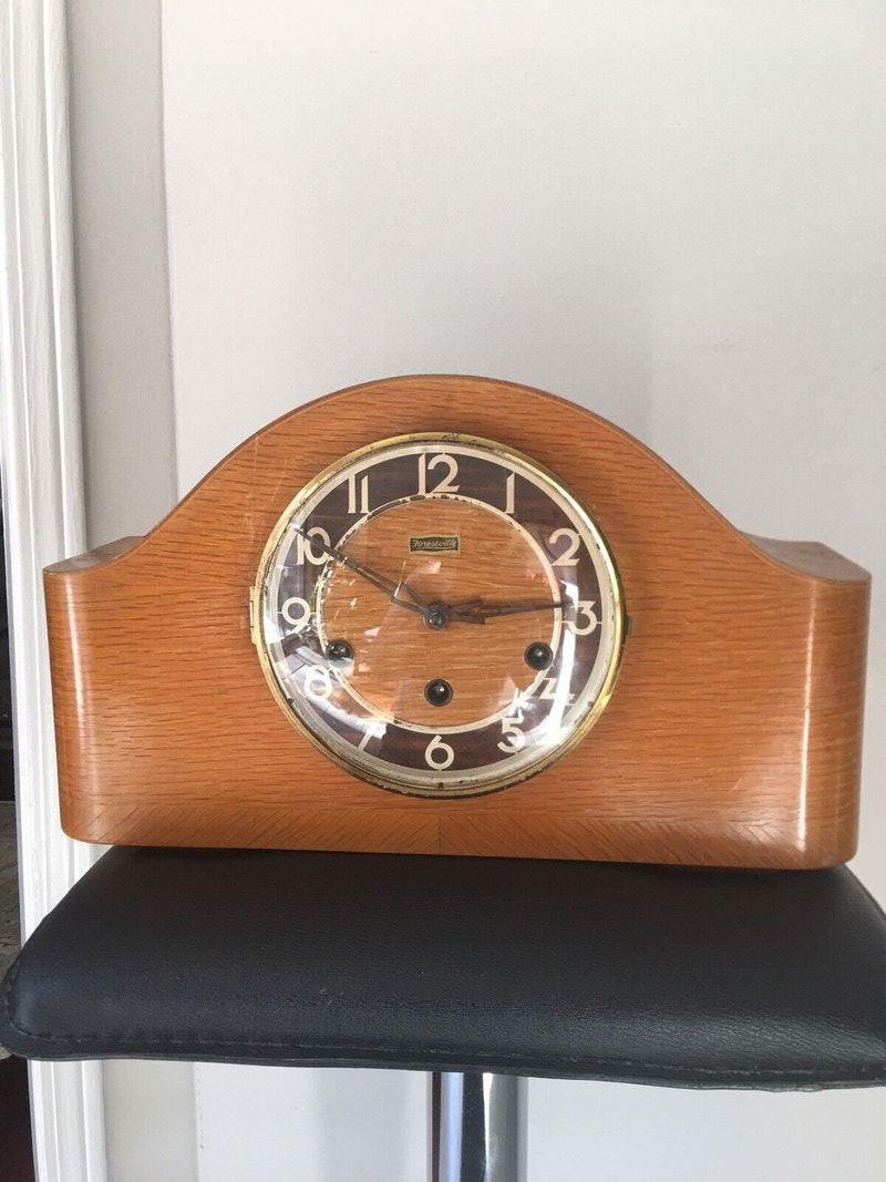 Antique forestville chiming mantle clock. Arts & Collectibles