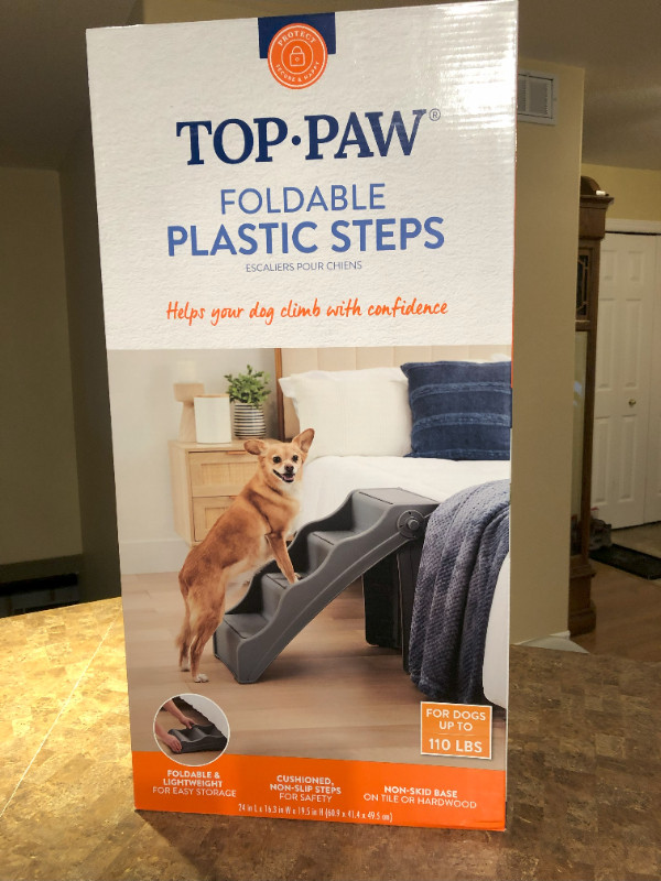 Foldable plastic steps for pets, Top Paw in Accessories in Kingston
