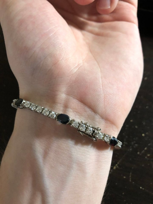 Sterling Silver Tennis Bracelet - 7"in - Cubic Zirconia & Onyx in Jewellery & Watches in City of Toronto - Image 4